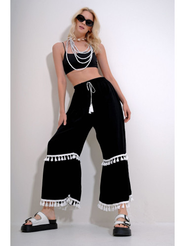 Trend Alaçatı Stili Women's Black Elastic Waist Tassel Detailed Wide Leg Woven Viscose Trousers