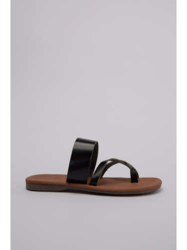 Trendyol Genuine Leather Black Women's SlippertakS20TE0092