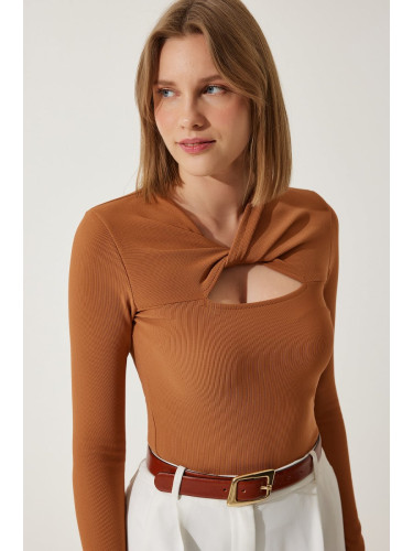 Happiness İstanbul Women's Tan Cut Out Detailed Ribbed Knitted Blouse