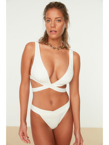 Дамско долнище на бански Trendyol V cut