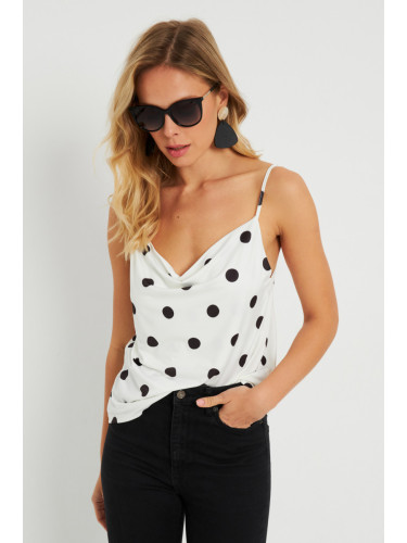 Cool & Sexy Women's Turndown Collar Polka Dot Blouse White-Black