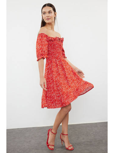 Trendyol Red Flower Patterned Skirt Opening at the Waist Madonna Collar Viscose Woven Dress