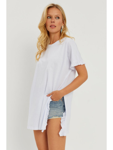 Cool & Sexy Women's White Ruffle Long T-Shirt