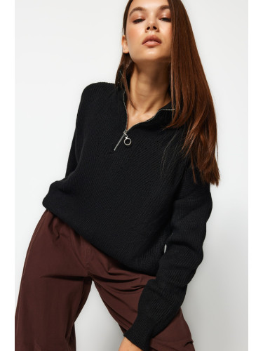 Trendyol Black Soft Textured Zippered Knitwear Sweater