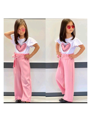 Комплект от тениска в бяло с розово сърце и панталон 