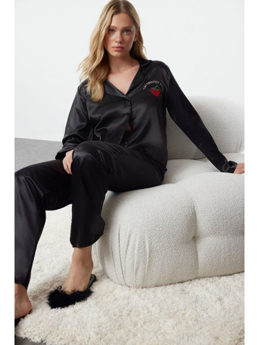 Trendyol Black Strawberry Embroidered Satin Woven Pajama Set