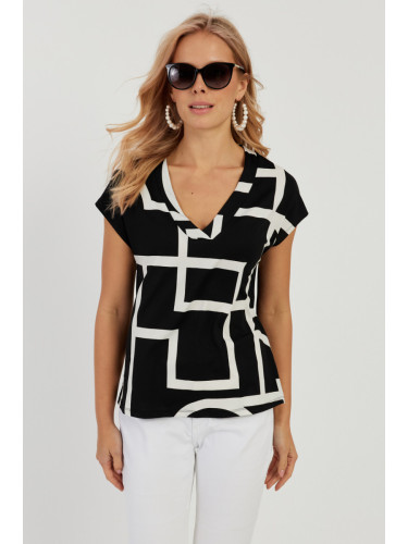 Cool & Sexy Women's Black V-Neck Patterned Blouse