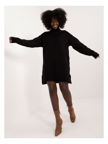 Black knitted dress with long sleeves