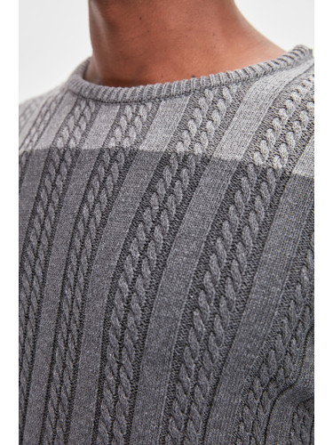 Trendyol Men's Gray Paneled Braids Knitwear Sweater