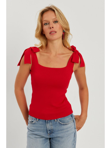 Cool & Sexy Women's Red Knitwear Blouse YV236