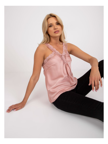 Dusty pink women's top with lace in the neckline OCH BELLA