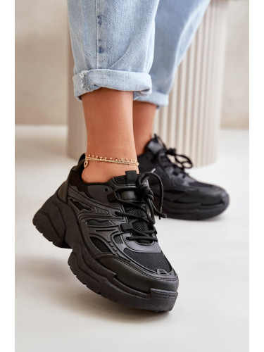 Women's sports sneakers on a solid sole black Lerista