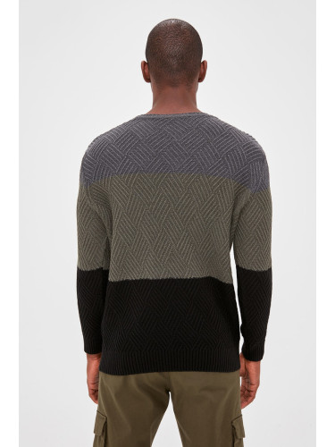 Trendyol Khaki Regular Crew Neck Color Block Knitwear Sweater