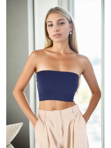 22521 Dewberry Seamless Women Crop-NAVY