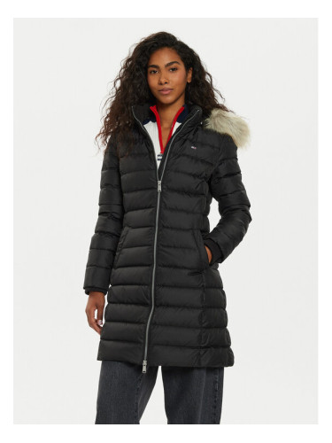 Tommy Jeans Зимно палто Essential DW0DW18864 Черен Slim Fit