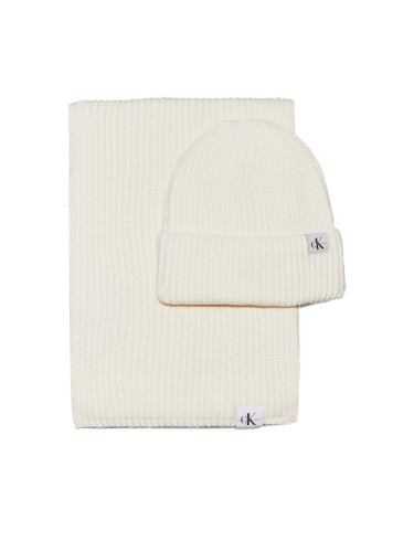 Calvin Klein Jeans Комплект шал и шапка IU0IU00638 Екрю