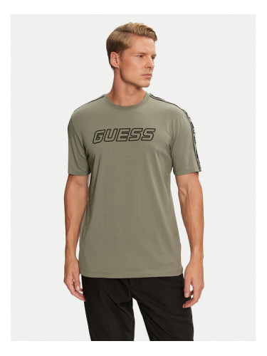 Guess Тишърт Arlo Z4GI18 J1314 Зелен Regular Fit