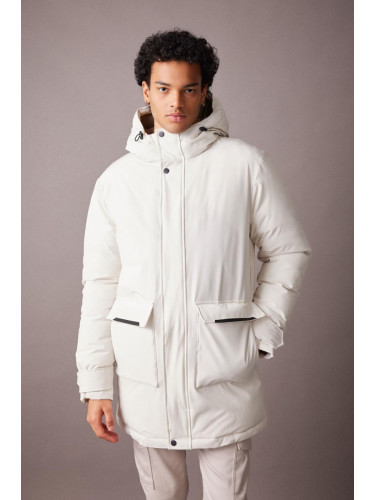 DEFACTO Water Repellent Slim Fit Hooded Zippered Pocket Fleece Lined Coat Parka
