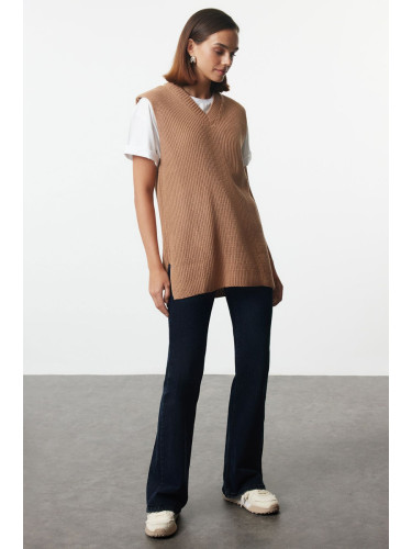 Trendyol Camel Basic V-Neck Knitwear Sweater
