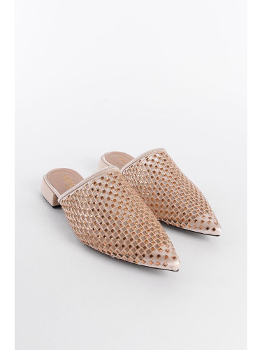 Capone Outfitters Women's Slippers