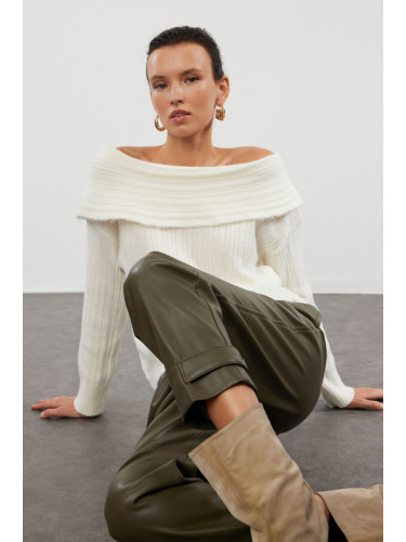 Trendyol Ecru Soft Textured Carmen Collar Knitwear Sweater