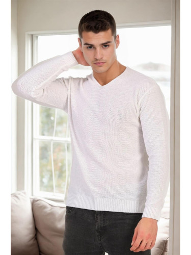 41878 Dewberry V Neck Mens Sweater-WHITE