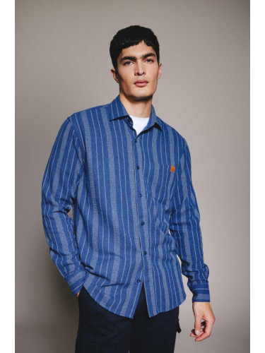 DEFACTO Regular Fit Striped Crepe Long Sleeve Shirt