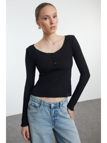 Trendyol Black Button Detailed Pool Neck Slim/Fitting Knitted Blouse