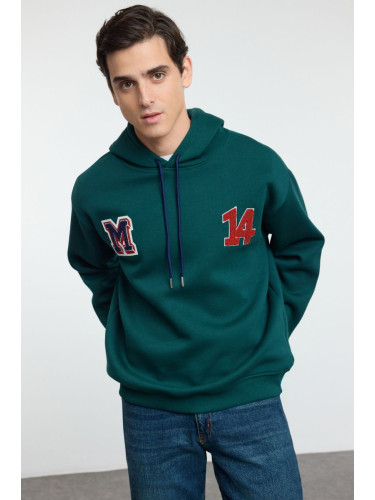 Trendyol Emerald Green Oversize/Wide Cut Sweatshirt with Letter Patch and Embroidery Detail