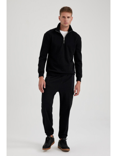 DEFACTO Regular Fit Pique Sweatpants with Zipper Pocket