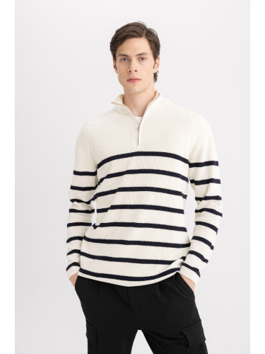 DEFACTO Standard Fit Turtleneck Thessaloniki Fabric Sweater