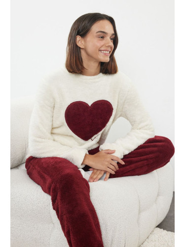 Trendyol Ecru-Burgundy Heart Wellsoft Winter Knitted Pajamas Set