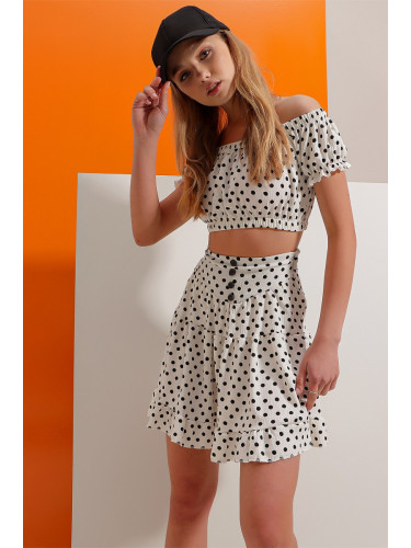 Trend Alaçatı Stili Women's Black and White Madonna Collar, Polka Dot Crop Blouse, and Button Front Ruffled Mini Skirt Set