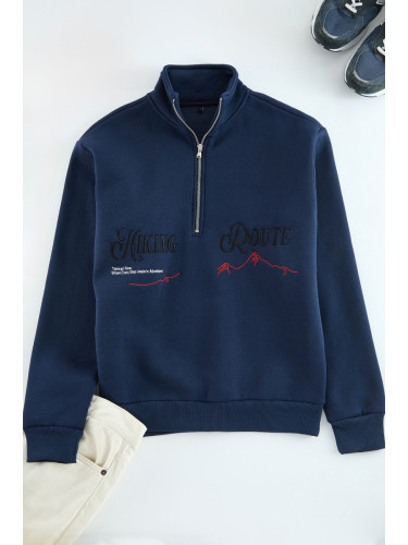 Trendyol Indigo Oversize / Wide Cut Text Embroidered Sweatshirt with Fleece Inside Stand Collar Zippered Sweatshirt