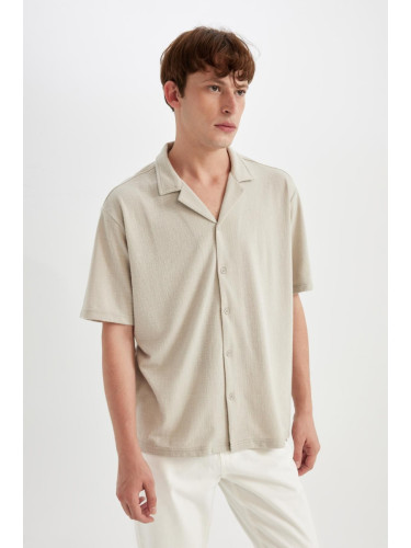 DEFACTO Regular Fit Open Collar Short Sleeve Shirt