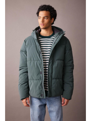 DEFACTO Regular Fit Hooded Puffer Coat