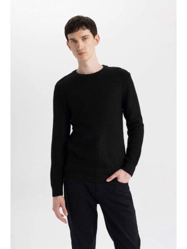 DEFACTO Black Standard Fit Regular Cut Crew Neck Waffle Textured Knitwear Sweater