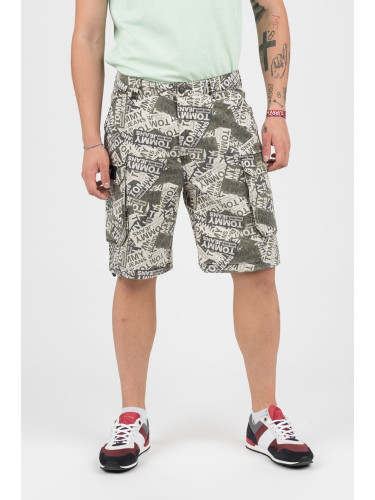 Tommy Jeans Shorts - TOMMY HILFIGER TJM CAMO PRINT SHORT green