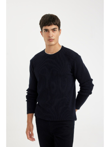 DEFACTO Navy Blue Relax Fit Comfortable Cut Crew Neck T-Shirt Detailed Cotton Knitwear Sweater