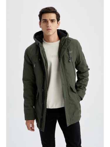 DEFACTO Slim Fit Hooded Plush Lining Parka