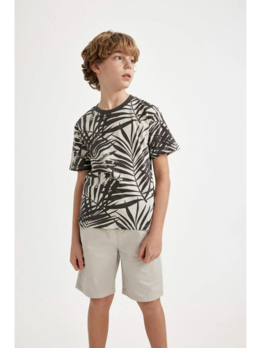 DEFACTO Boy's Crew Neck Printed Short Sleeve T-Shirt