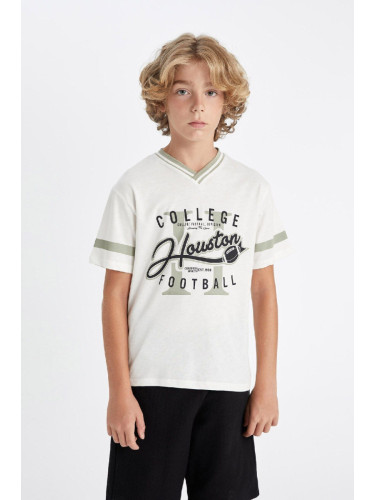 DEFACTO Boy's V Neck Text Printed Short Sleeve T-Shirt