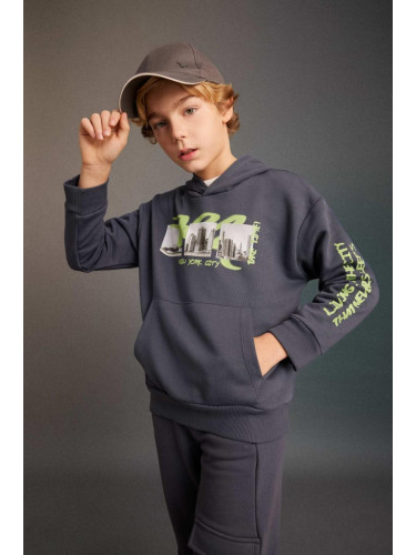 DEFACTO Boy's Oversize Fit Hooded Printed Sweatshirt