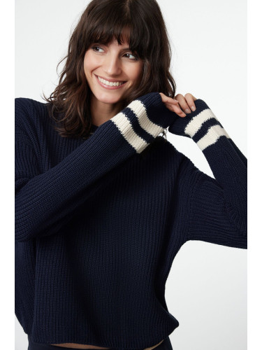 Trendyol Navy Blue Crop Striped Knitwear Sweater