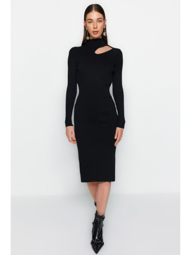 Trendyol Black Midi Knitwear Cut Out/Window Detailed Dress