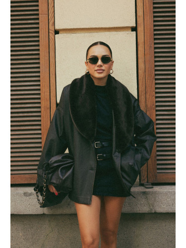 Trendyol Dark Brown Oversize Faux Leather Coat with Fur Detail on Collar