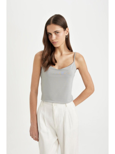 DEFACTO Fitted U-Neck Strappy Undershirt