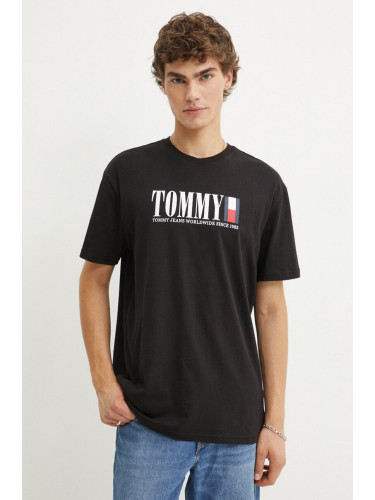 Тениска Tommy Jeans в черно с принт DM0DM18533