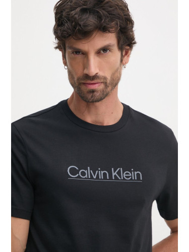 Памучна тениска Calvin Klein в черно с апликация K10K113587