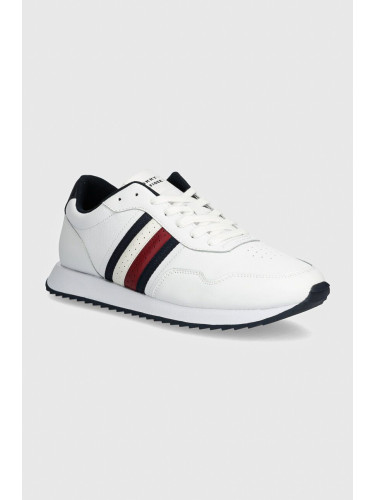 Кожени маратонки Tommy Hilfiger RUNNER EVO LTH MIX ESS в бяло FM0FM05121